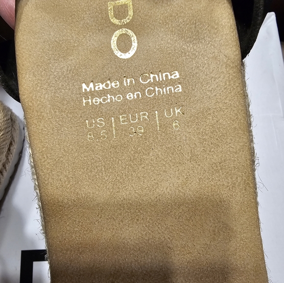 ALDO Size 8.5 Vilmaclya Wedge Sandals, black worn once. - Picture 3 of 9